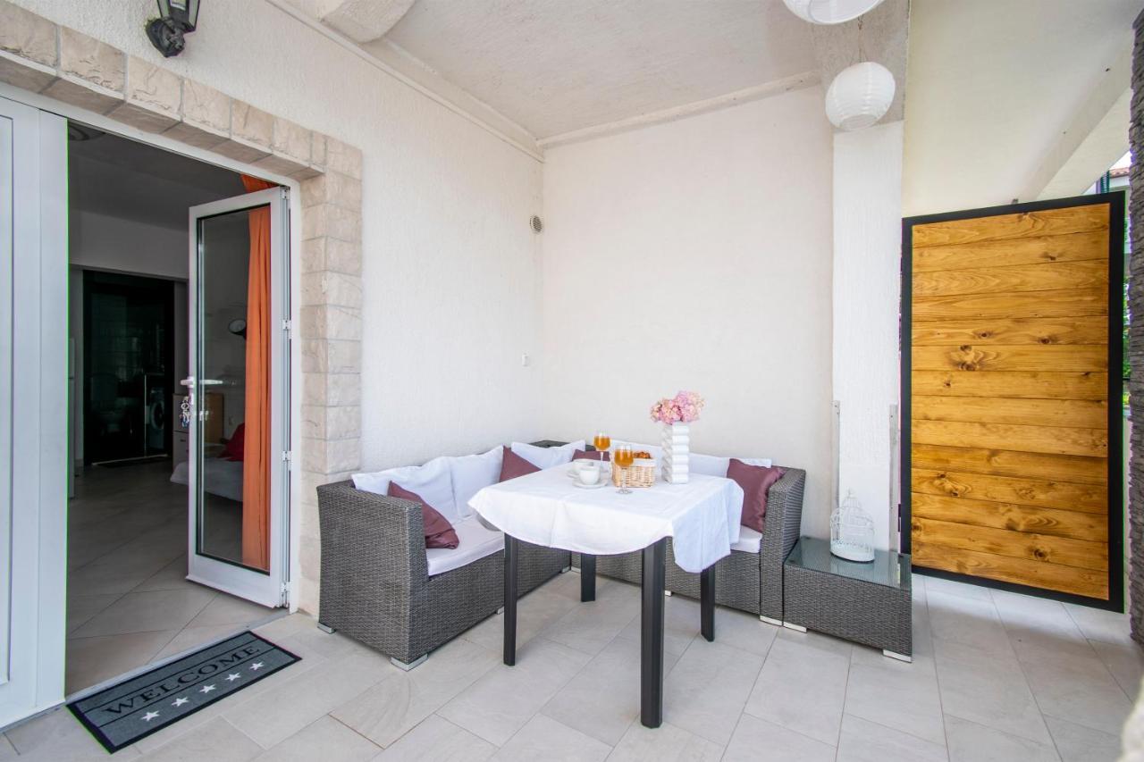 ברודאריצה Apartments Alisa מראה חיצוני תמונה