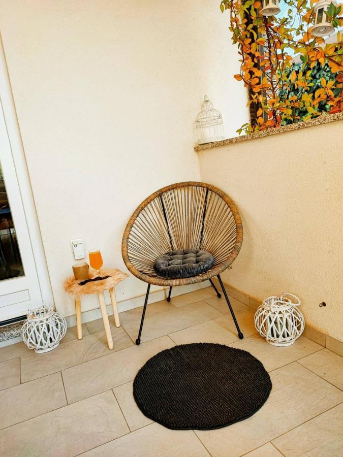 ברודאריצה Apartments Alisa מראה חיצוני תמונה