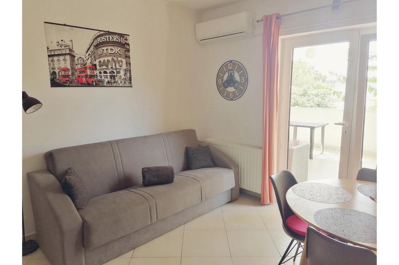 ברודאריצה Apartments Alisa מראה חיצוני תמונה