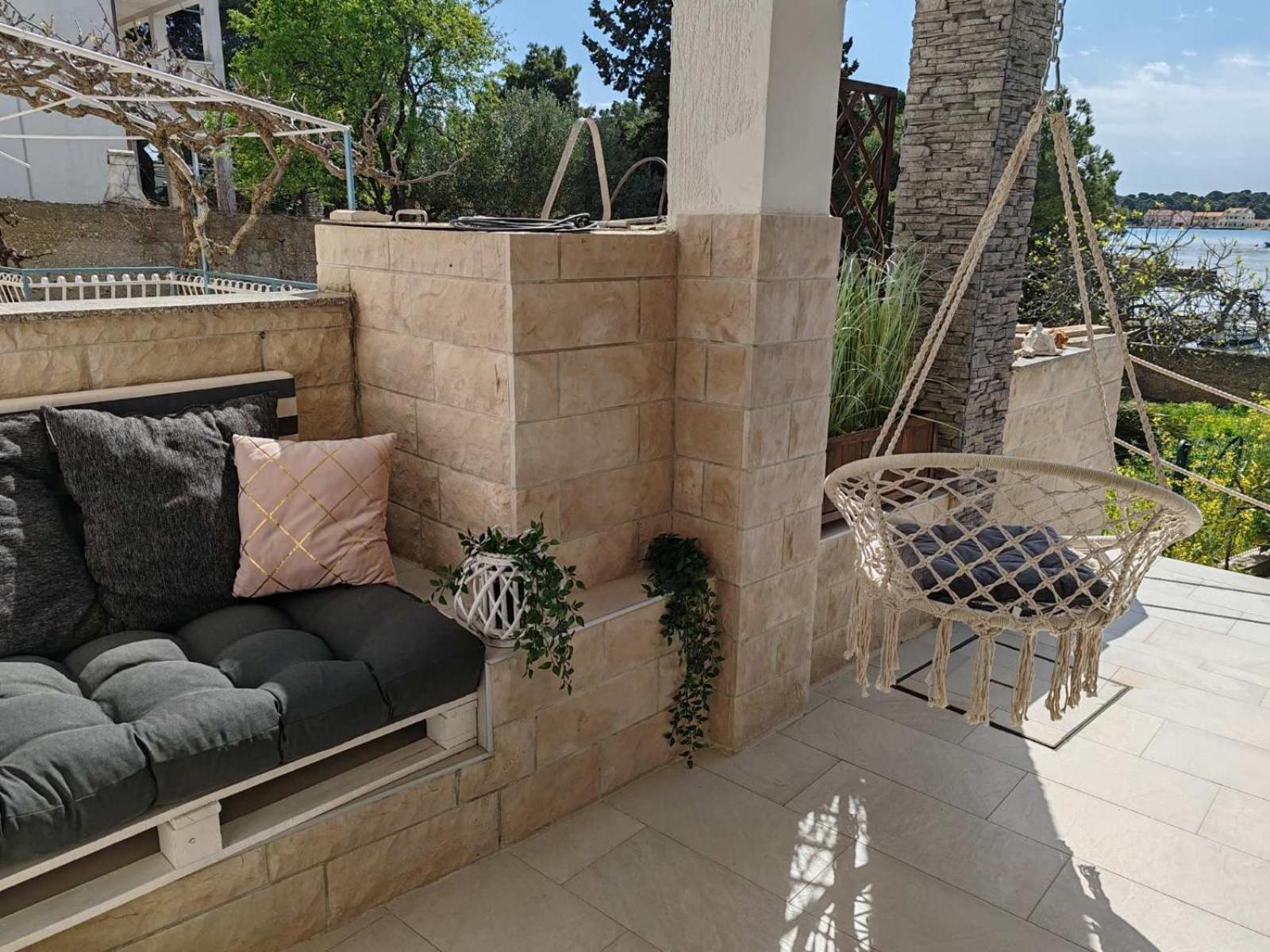 ברודאריצה Apartments Alisa מראה חיצוני תמונה