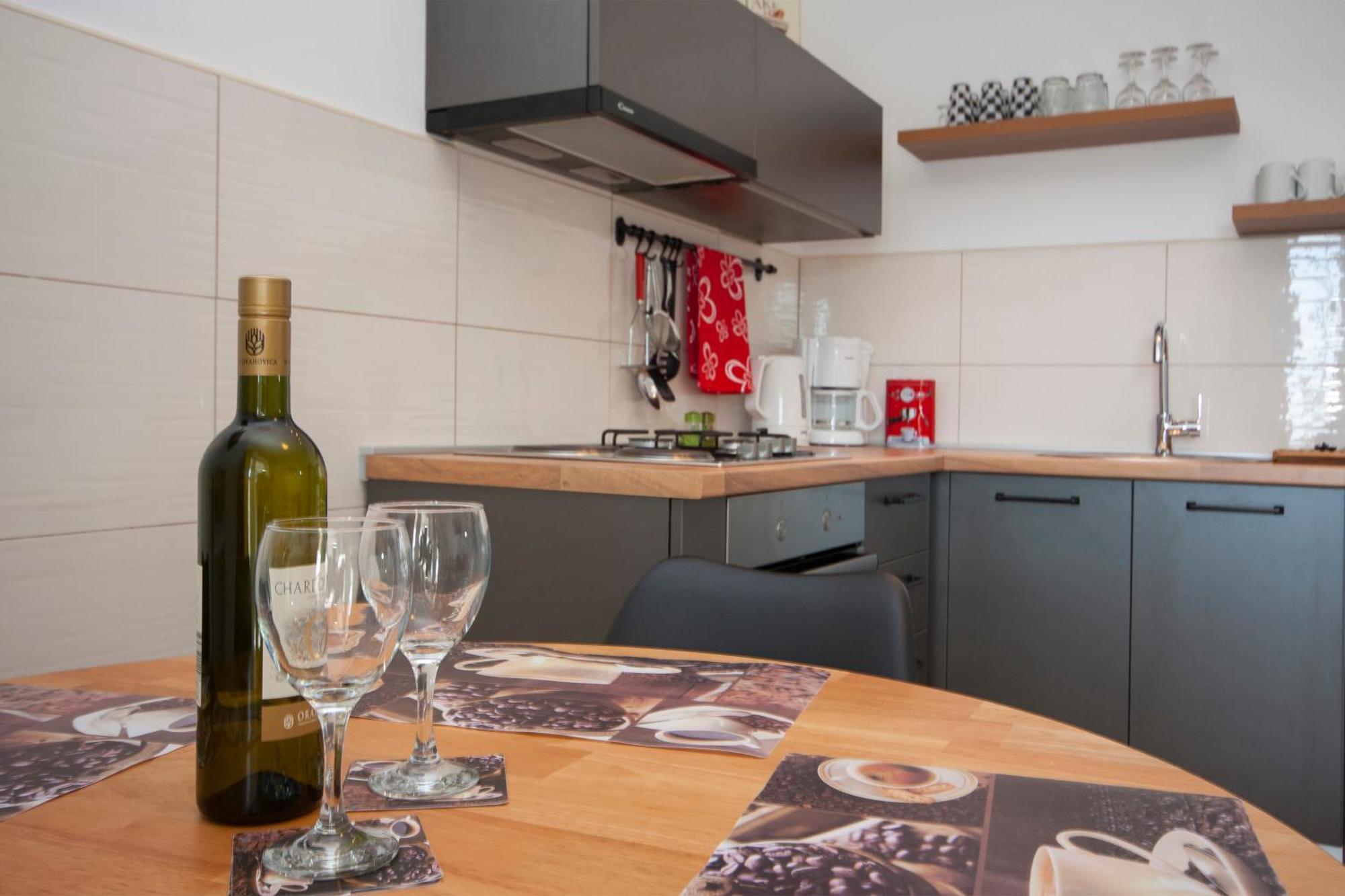 ברודאריצה Apartments Alisa מראה חיצוני תמונה